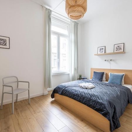 Central Grand Apartment With 5Bedrm 2Bathroom Budapest Esterno foto