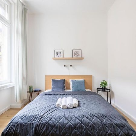 Central Grand Apartment With 5Bedrm 2Bathroom Budapest Esterno foto