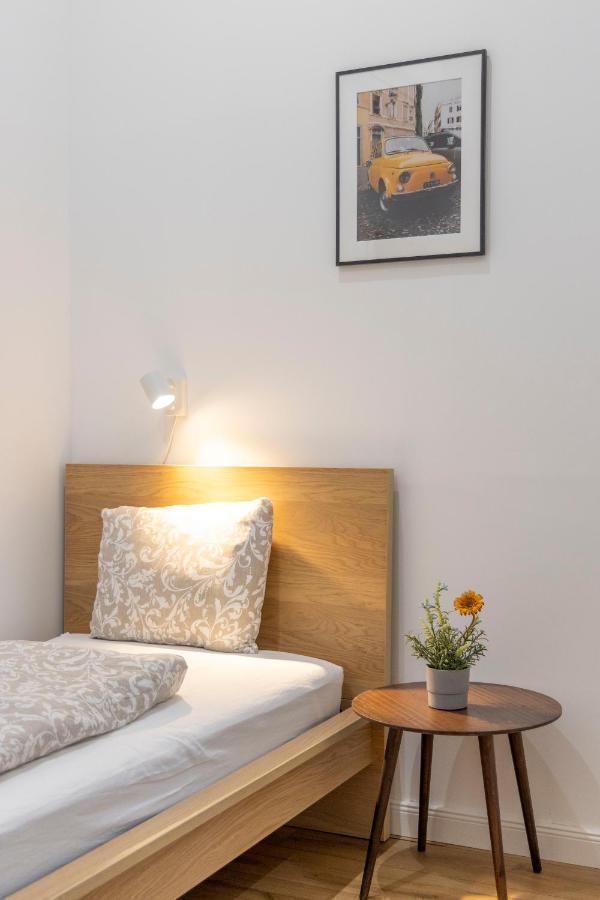 Central Grand Apartment With 5Bedrm 2Bathroom Budapest Esterno foto